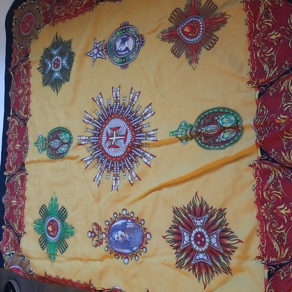 Versace Scarf (90s) - Picture 3 of 4